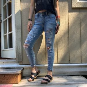 american eagle high-rise ultra ripped skinny jeans